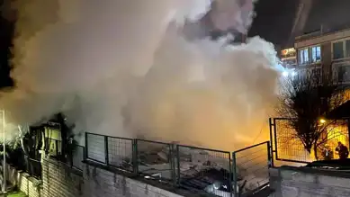 Beyoğlu Gecekondu Yangını: 3 Ev Hasar Gördü