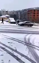 Büyükçekmece'de Araç Elektrik Direğine Çarptı!