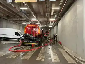 Finans Merkezi'nde Yangın: Hızlı Müdahale ile Kontrol Altında