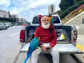 Beykoz'un Papağanlı Amcası İsmail