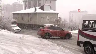 İstanbul'da Kar Yağışı Başladı!