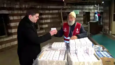 İstanbul'da Regaip Kandili'nde İkram