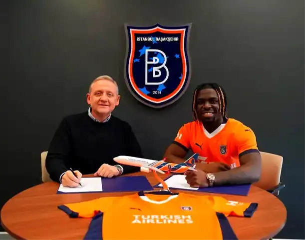 Başakşehir, Ebosele'yi Transfer Etti!