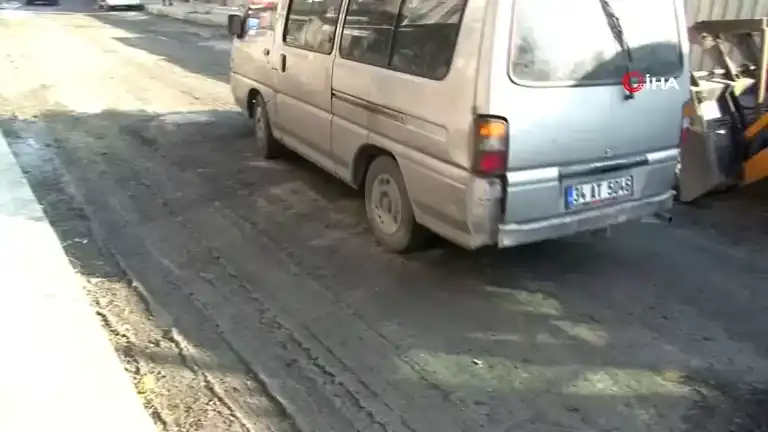 Beyoğlu Hasköy'de Çamur Derdası: Bitmeyen Çalışmalar