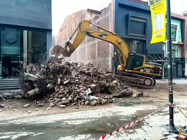Yıkım Sırasında Çöken Binalarda Arama Kurtarma Çalışmaları