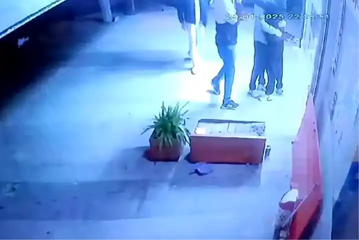 Küçükçekmece Çiğ Köftecide Cinayet: Yeni Görüntüler Ortaya Çıktı!