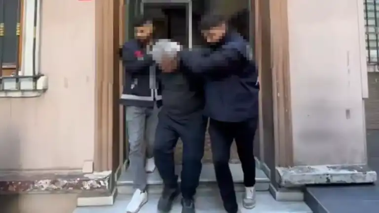 Oğul, Annesinin Ölümünü İhbar Etti: Gerçek Korkunçtu!