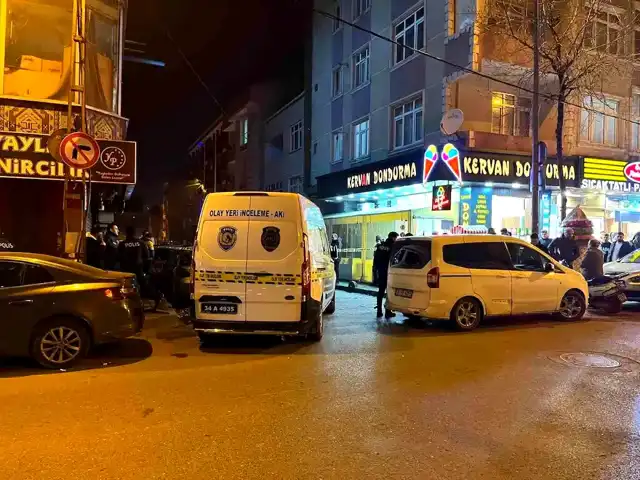 İstanbul Küçükçekmece'de Çay Ocağı Hedefi Oldu! Bomba Atıldı!